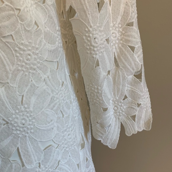 Felicity and Coco lace floral shift dress - Picture 5 of 8